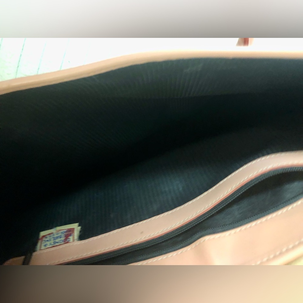 Dooney And Bourke Parasole Peach Bag - Picture 7 of 12
